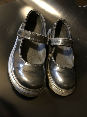 dr martens patent school shoes